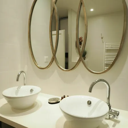 Louvre Opera Design Chicsuites Daire *