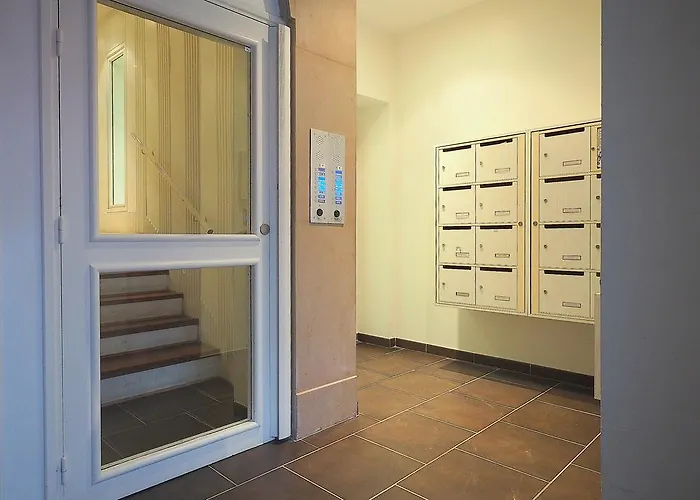 Louvre Opera Design Chicsuites * Paris