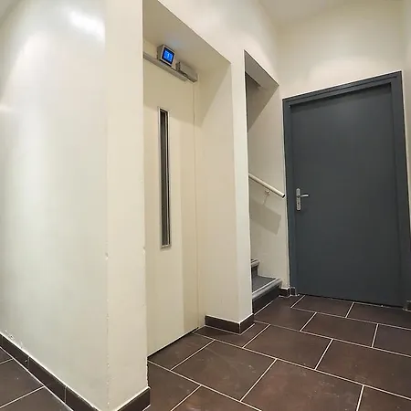 Louvre Opera Design Chicsuites Apartmán *