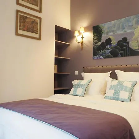 Louvre Opera Design Chicsuites Apartmán *